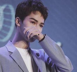 娱乐吃瓜君黄明昊范丞丞,娱乐吃瓜界的双星闪耀